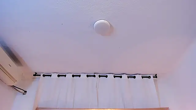 brittany069 online show from October 13, 2025, 8:42 pm