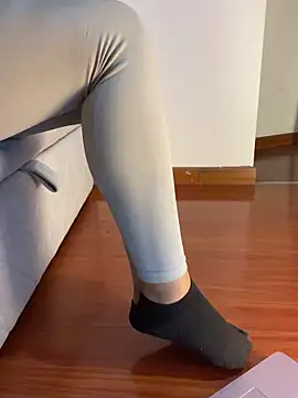 marthina thompsson online show from February 28, 2025, 4:54 am