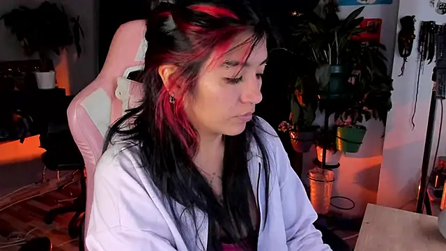 Snapshot of annie_walker6 chatting on February 7, 2026, 3:43 am annie walker6 online show from February 7, 2026, 3:43 am