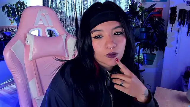 Snapshot of annie_walker6 chatting on February 7, 2026, 9:29 pm annie walker6 online show from February 7, 2026, 9:29 pm