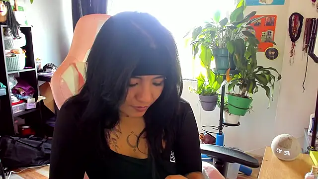 Snapshot of annie_walker6 chatting on February 18, 2026, 7:54 pm annie walker6 online show from February 18, 2026, 7:54 pm