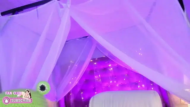 Snapshot of Ellie_Jhonson__ chatting on February 3, 2025, 12:03 pm Ellie Jhonson online show from February 3, 2025, 12:03 pm