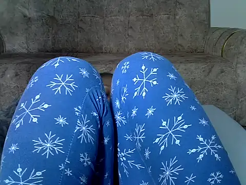 AurelAda online show from February 11, 2026, 11:54 pm