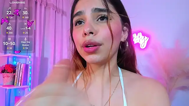 crisbell lopez online show from October 12, 2025, 1:04 am