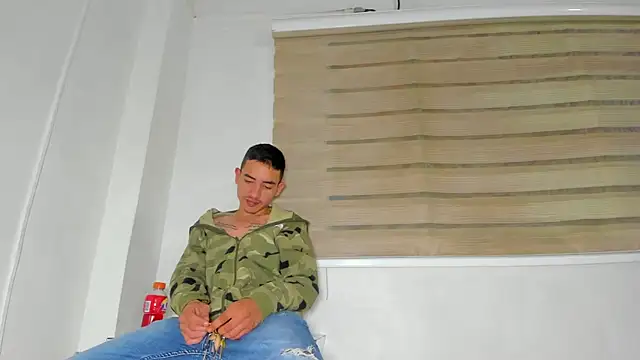 enjoy hotparty online show from April 6, 2026, 1:23 pm