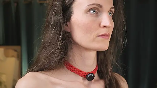 yulladao online show from April 21, 2026, 3:39 pm