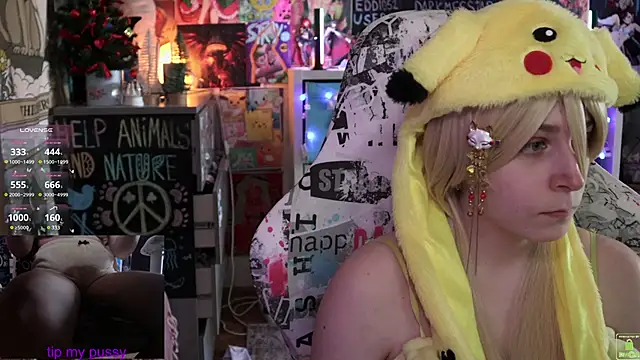 ShiroiFubuki online show from March 5, 2025, 10:22 am