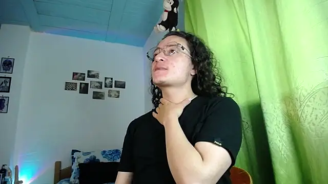 monkeywillwhite online show from November 16, 2025, 5:18 pm