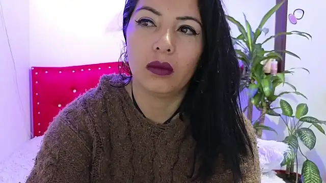 Mariana collins99 online show from February 1, 2025, 1:41 pm