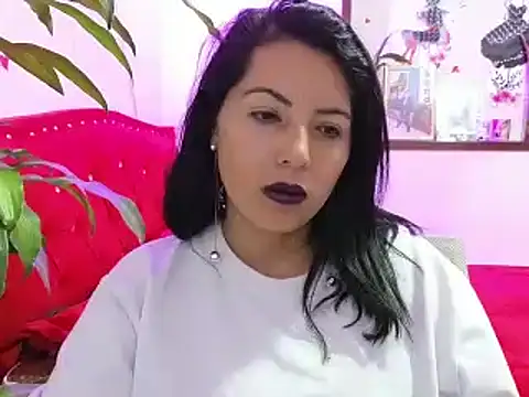 Mariana collins99 online show from March 12, 2025, 12:04 pm