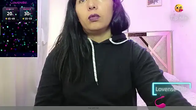 Mariana collins99 online show from October 16, 2025, 12:17 pm