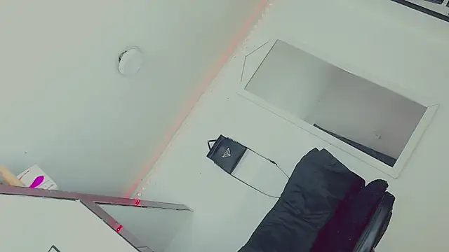 candy kendall online show from February 19, 2025, 9:25 pm