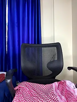 sweetestval online show from January 8, 2026, 8:16 am