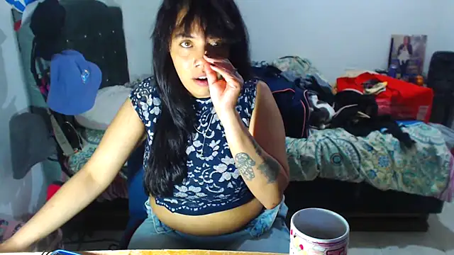 AmaraRoberts420 online show from September 26, 2025, 3:21 am