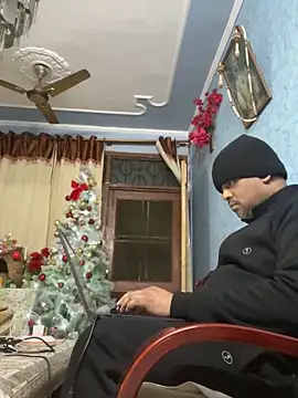 Dick 6inches online show from December 21, 2025, 3:41 pm