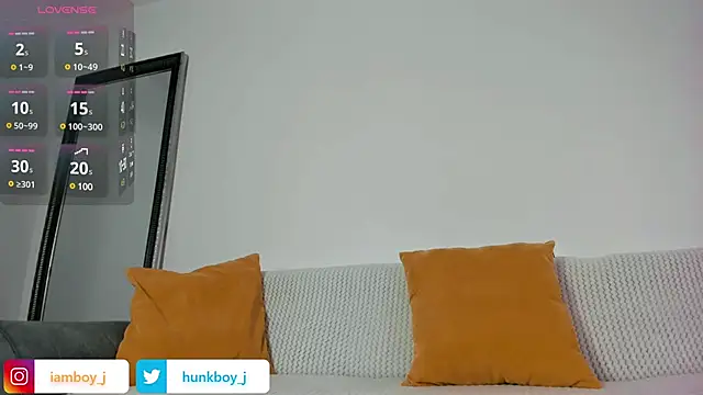 FitnessMaleModel online show from January 24, 2025, 9:05 pm