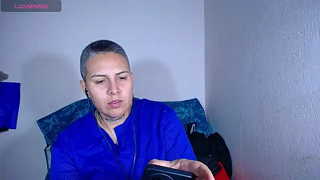 Yessi rousse online show from January 26, 2025, 10:34 am