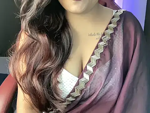 shanayaaa 1 online show from September 12, 2025, 7:25 pm