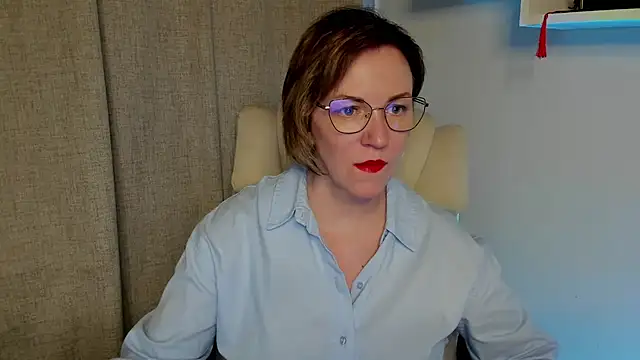feliziaDesire online show from May 9, 2026, 6:29 am