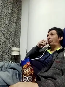 Pacobakan042 online show from April 21, 2026, 12:23 am