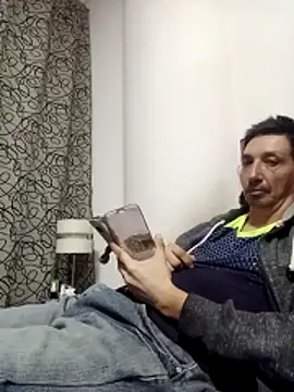 Pacobakan042 online show from April 21, 2026, 1:42 am