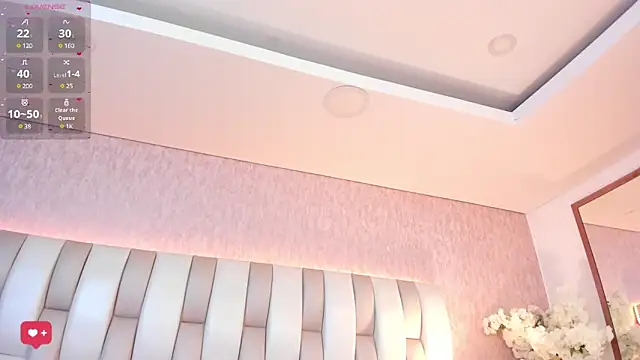 Rebeca jones online show from January 29, 2025, 1:28 pm