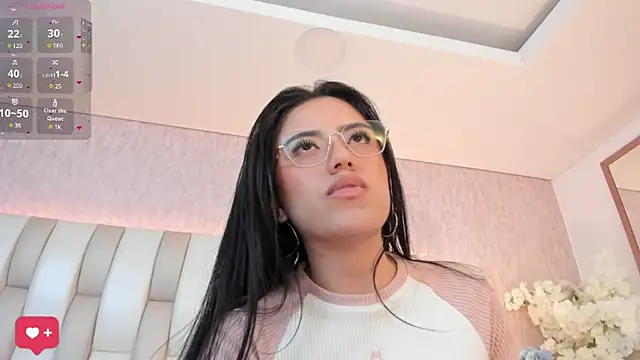 Rebeca jones online show from February 11, 2025, 7:27 pm