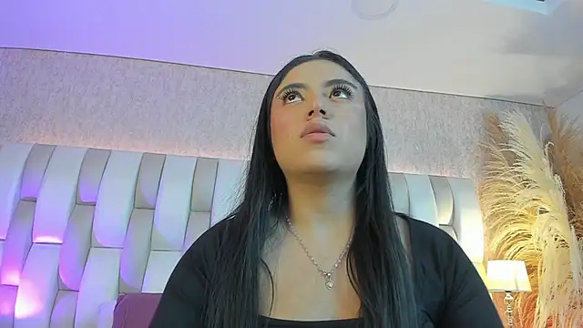 Rebeca jones online show from March 22, 2026, 12:08 pm