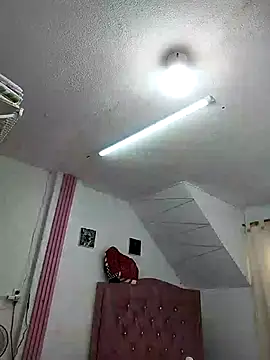 Rossestoner online show from April 12, 2026, 7:08 pm