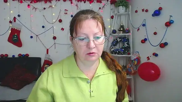 VanessaHotts online show from December 15, 2025, 6:06 am