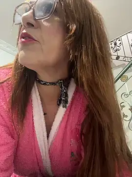 lonely shewolf online show from February 26, 2025, 9:37 pm