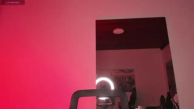 Emmily Savage online show from January 31, 2025, 10:42 pm