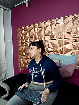 Piafisher1 online show from March 3, 2026, 1:45 am