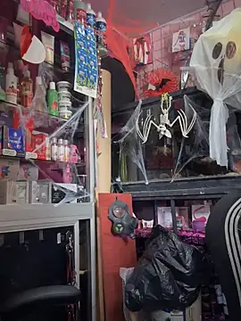 TamySweetness online show from October 18, 2025, 2:51 pm