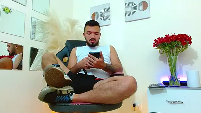 mathew vidal1 online show from October 10, 2025, 10:20 pm