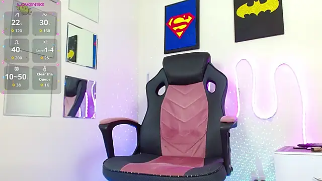 mathew vidal1 online show from December 3, 2025, 4:31 am