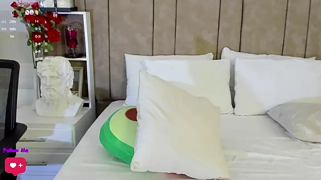 Isabellacharm online show from February 21, 2025, 4:48 pm