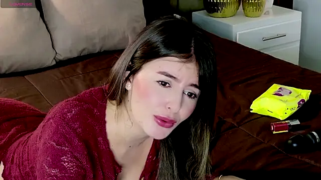 Isabellacharm online show from April 16, 2026, 4:30 pm