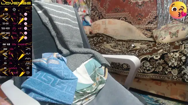 sweetbbabe online show from September 17, 2025, 3:57 pm