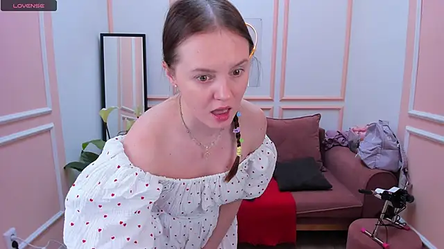 Snapshot of JannaVerdi_ chatting on February 9, 2026, 6:50 am JannaVerdi online show from February 9, 2026, 6:50 am