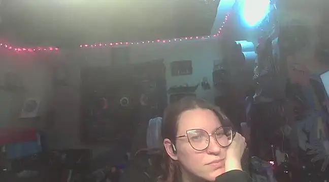 spunlikecottoncandy online show from February 17, 2025, 5:10 pm