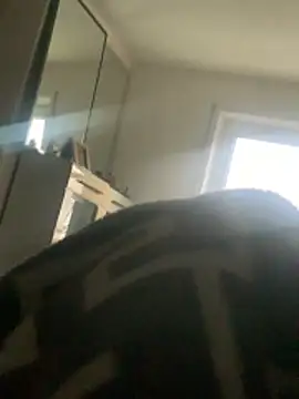 Snapshot of luay187 chatting on February 16, 2026, 1:40 pm luay187 online show from February 16, 2026, 1:40 pm