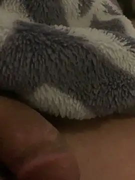 Snapshot of luay187 chatting on March 22, 2026, 9:29 pm luay187 online show from March 22, 2026, 9:29 pm