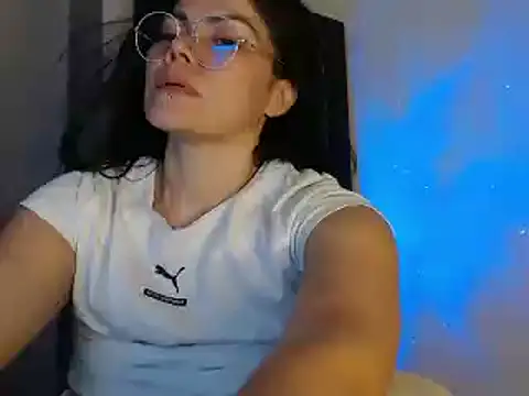 cristal sexybody online show from February 4, 2025, 2:49 am