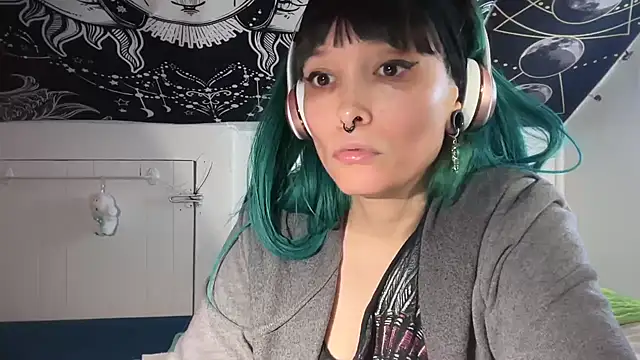 FRRANNKIE online show from February 2, 2025, 3:07 pm