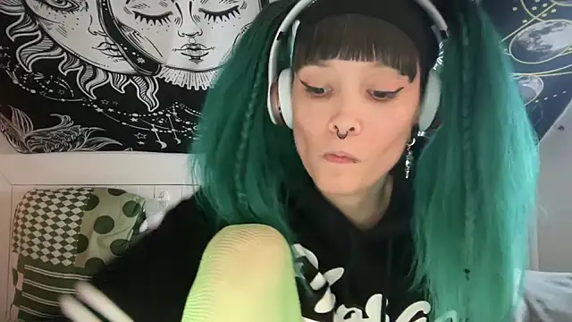 FRRANNKIE online show from February 17, 2025, 7:47 am