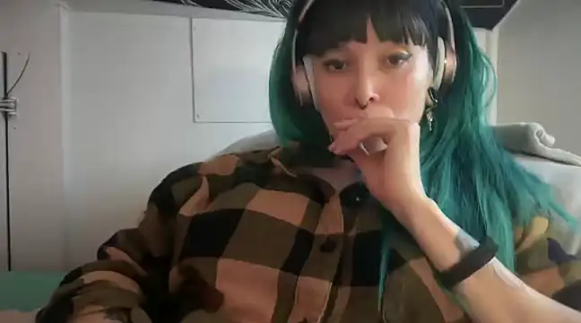 FRRANNKIE online show from March 1, 2025, 3:27 pm