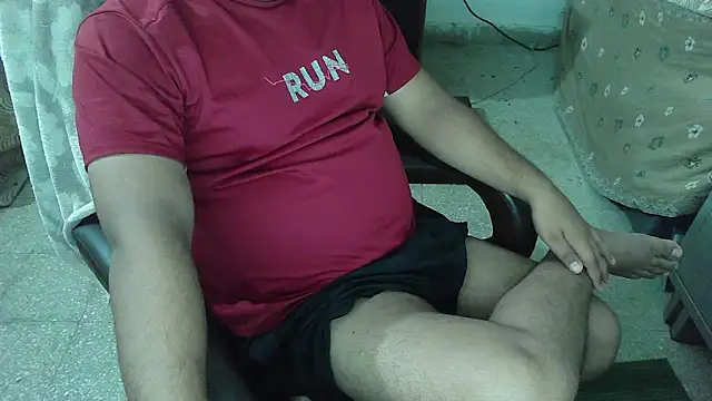 rentarob online show from October 11, 2025, 5:55 pm