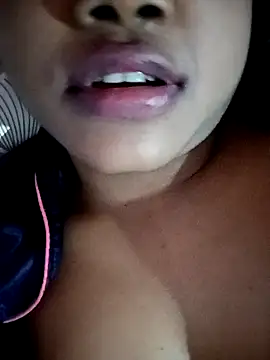 Hotlisa online show from December 30, 2024, 5:34 pm