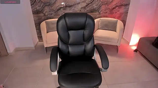 MileyCruz  online show from September 30, 2025, 12:48 am